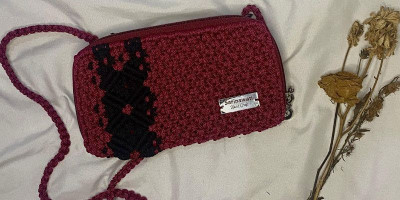 Kisah Sukses UMKM Sarinawati Handcraft: Kecantikan Sederhana yang Menyimpan Filosofi