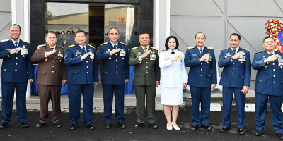 Komandan Lanal Bandung Hadiri Upacara Peringatan HUT ke-78 TNI Angkatan Udara 