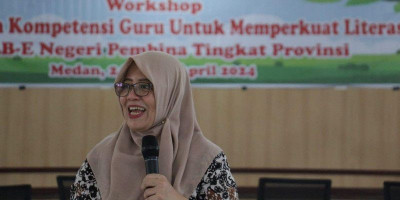 Guru SLB Negeri Pembina Giat Tingkatkan Literasi Melalui Menulis