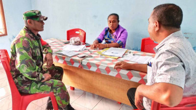 Babinsa Koramil 1708-01/ Biak Kota Rutin Laksanakan Puldata Ter di Wilayah Binaan