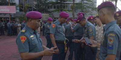 Antisipasi Judi Online HP Prajurit dan PNS Mako Kormar Diperiksa