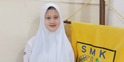 Sandra Rachmadany Script writer Cantik Yang Bermimpi Jadi Artis Populer