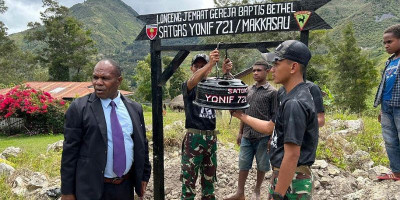 Dukungan Satgas Pamrahwan Yonif 721/Makkasau untuk Tingkatkan Keimanan di Papua