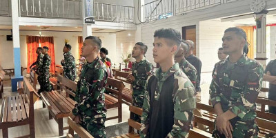 Ibadah Minggu Satgas Yonif 509 Kostrad Bersama Masyarakat di Gereja Antokia 