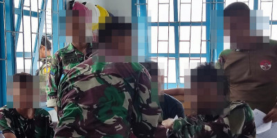 Satgas Pamtas Mobile RI-PNG Yonif 7 Marinir/gobang Sumbangkan Darahnya Untuk Warga Papua