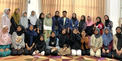 Harmoni Kegiatan Mahasiswa SV IPB Dalam Meningkatkan Pola Hidup Sehat Dengan Makanan Bergizi dan Berolahraga