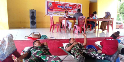 Peduli Sosial, Anggota Kodim 1708/BN Ikut Bakti Sosial Donor Darah Sambut HUT Ke-207 Pattimura