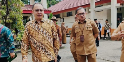 Nur Purnamasidi Prihatin dengan Kondisi Infrastruktur SMKN 5 Makassar
