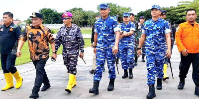 Marsda TNI Budhi Achmadi Tinjau Posko Induk Tanggap Darurat Bencana di Kabupaten Luwu