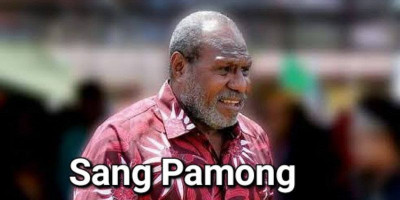 Johanes Gluba Gebze: Pejuang Keaslian dan Pelestari Budaya Papua Selatan