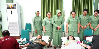 Peduli Kemanusiaan, Dandim 1708/BN Ikut Donor Darah Peringati HUT Ke-61 Kodam XVII/Cenderawasih
