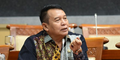 Larangan Penayangan Jurnalisme Investigasi, Tb Hasanuddin: Berangus Demokrasi 