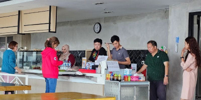 Kantin Kasih di ASG PIK Sajikan Makanan dengan Kasih