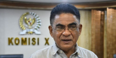 Anggota DPR Desak Kemendikbud Tinjau Ulang Permendikbud No 2 Tahun 2024