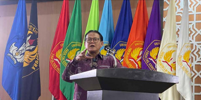Kuliah Umum Universitas Tanjungpura, Prof. Rokhmin Dahuri: Indonesia Butuh Jiwa Muda Sebagai Entrepreneur dan Inovator