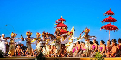 Balinese Water Purification Ceremony Diikuti  Delegasi World Water Forum ke-10 Indonesia dengan Antusias 