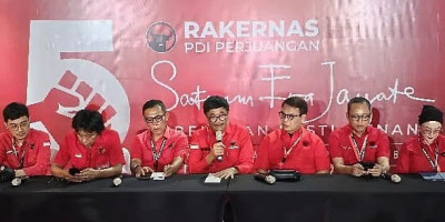 Rakernas PDIP Tanpa Jokowi, Djarot: Pelanggar Konstitusi Bukan Keluarga PDIP