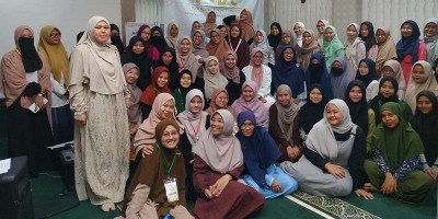 Mahasiswi Prodi Komunikasi Digital dan Media bersama Mahasiswi Bogor Community (MBC) Gelar Acara Baperin Spesial Ramadhan: Glow Up Your Soul