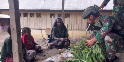 Aksi Rosita Satgas Buaya Putih, Sejahterakan Ekonomi Masyarakat Papua