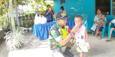 Babinsa Dampingi Kegiatan Posyandu Cahaya Cegah Stunting kepada Balita