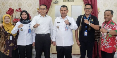 Wujudkan Demak Bermartabat Tanpa Narkoba, Kepala BNNP Jawa Tengah Gandeng PGSI dan FKPP Gelar Futsal Santri