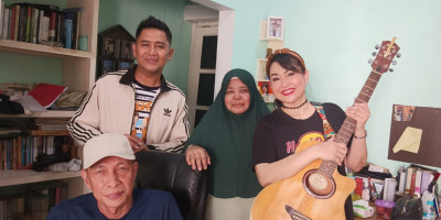 Panglima Langit Ciptakan Himne Keumala dan Lagu Dangdut Koplo  Pecel Kota Madiun 