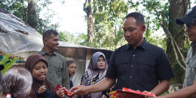Panglima TNI Resmikan Replika Benteng Cikahuripan