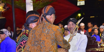 Aspers Dankormar Hadiri Pagelaran Wayang Kulit  HUT Yayasan Bhuyamca Ke-60