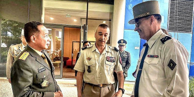 Panglima TNI Kunjungi Markas Angkatan Bersenjata Perancis