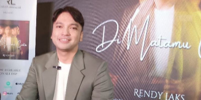 Rendy Laks, Dokter Spesialis Kulit yang Merintis Karir Musiknya