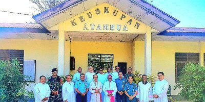 Kunjungan Uskup Ordinariat Militer Indonesia di Atambua Perkuat Iman dan Kedaulatan NKRI