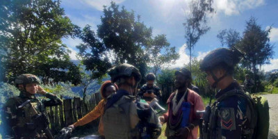 Satgas Yonif 509 Kostrad Perkuat Komunikasi Masyarakat Titigi, Ini Tujuannya