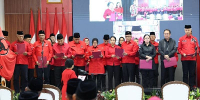 Megawati Perpanjang Masa Jabatan Pengurus DPP PDIP, Prof.Rokhmin Dahuri Tetap Diberikan Mandat 
