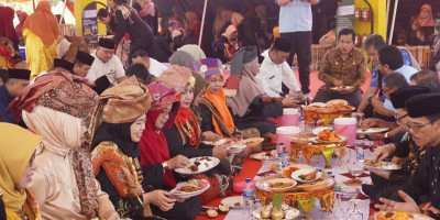 Jawab Tantangan Ekspor, Festival Kreasi Rendang Mahkota Berlian Sukses Digelar