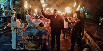 Pawai Obor Meriah Sambut Tahun Baru Islam di Kelapa Gading Barat