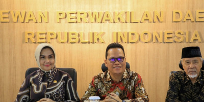Komite III DPD RI Sampaikan Pandangan dan Pendapat Atas RUU POM