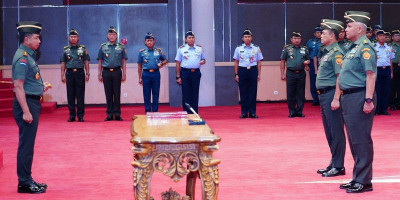 Panglima TNI Pimpin Sertijab Asintel Panglima TNI