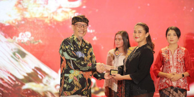 Komitmen Terapkan Aspek ESG, Hutama Karya Raih Dua Penghargaan Bergengsi