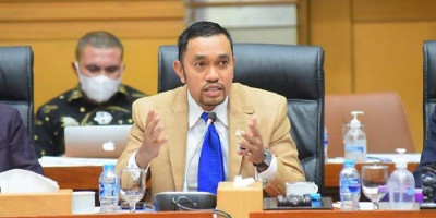 Komisi III DPR Desak Polri Ungkap Motif Pelaku Perusak Mobil Jurnalis Tempo