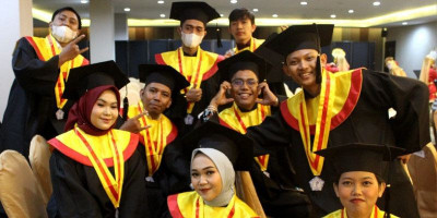19 Akademi Farmasi Terbaik di Indonesia Menurut BAN PT