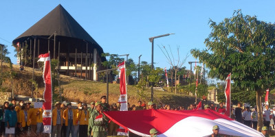 HUT Kemerdekaan RI, PLBN Napan Gelar Kirab dan Pengibaran Bendera Merah Putih