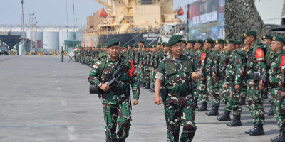 Upacara Pemberangkatan Yonarmed 11 Kostrad Ke Daerah Perbatasan RI Malaysia
