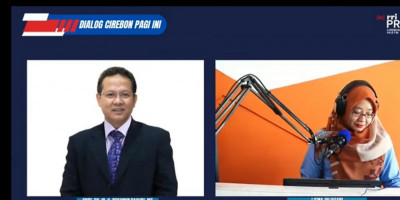 Dialog RRI Cirebon: Strategi Prof Rokhmin Dahuri Agar Nelayan Sejahtera Ikannya Lestari