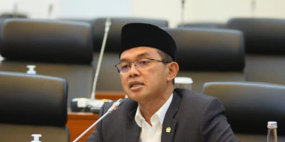 KH. Maman Imanulhaq Pertanyakan Dugaan Pelanggaran Pengalihan Kuota Haji 2024