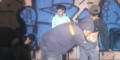  Aparat Polsek Mamajang Patroli Rutin Antisipasi Gangguan Kamtibmas