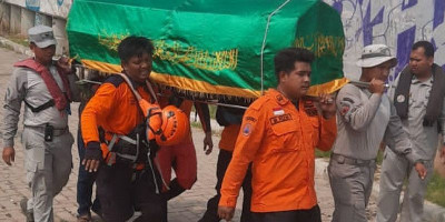 Bakamla RI Temukan Korban Tenggelam di Muara Baru