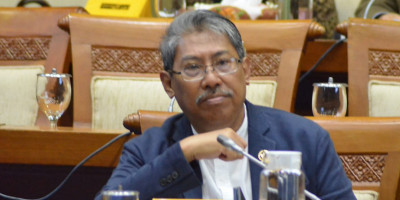 Waktu Kerja Terbatas, Mulyanto Tantang Bahlil Benahi Tata Kelola Minerba