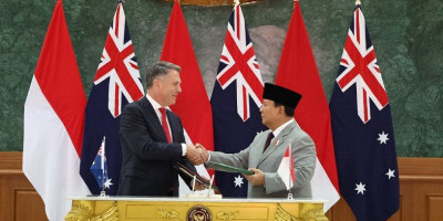 Menhan Prabowo Tanda Tangani Perjanjian Kerja Sama Pertahanan RI-Australia di Akmil Magelang