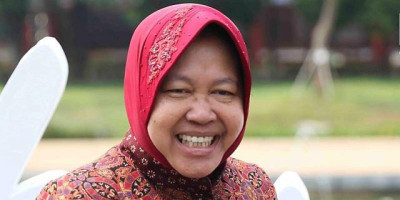Usai Daftar Bacagub Jatim, Risma Temui Jokowi