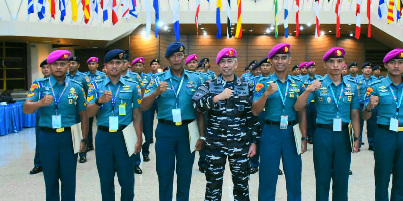 Prajurit Marinir Raih Peringkat 1, 2, 3 dan 4 Tamtama Teladan Dan Peringkat1 Bama Teladan Tingkat  TNI AL Tahun 2024